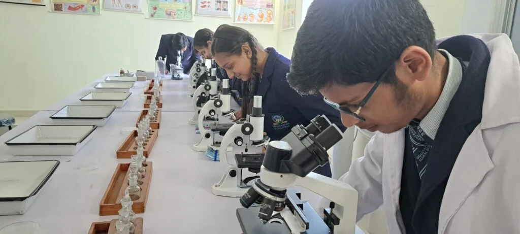 Science laboratories at Siddhartha Global School, Malihabad